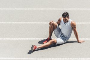 runner with knee injury: Why Do My Knees Hurt When I Run